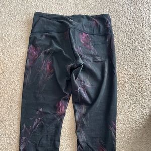 Lululemon cropped leggings